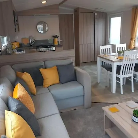 Nadia'S Lodge Smart Tv & Wi-Fi Haverigg Exterior photo