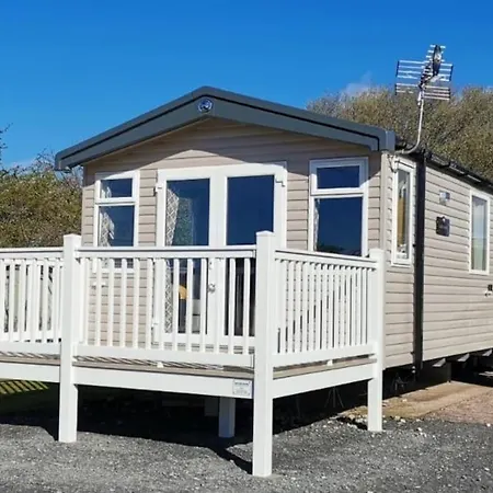 Nadia'S Lodge Smart Tv & Wi-Fi Haverigg Exterior photo